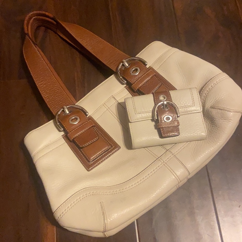 Coach cream & brown purse wallet set - Picture 3 of 16
